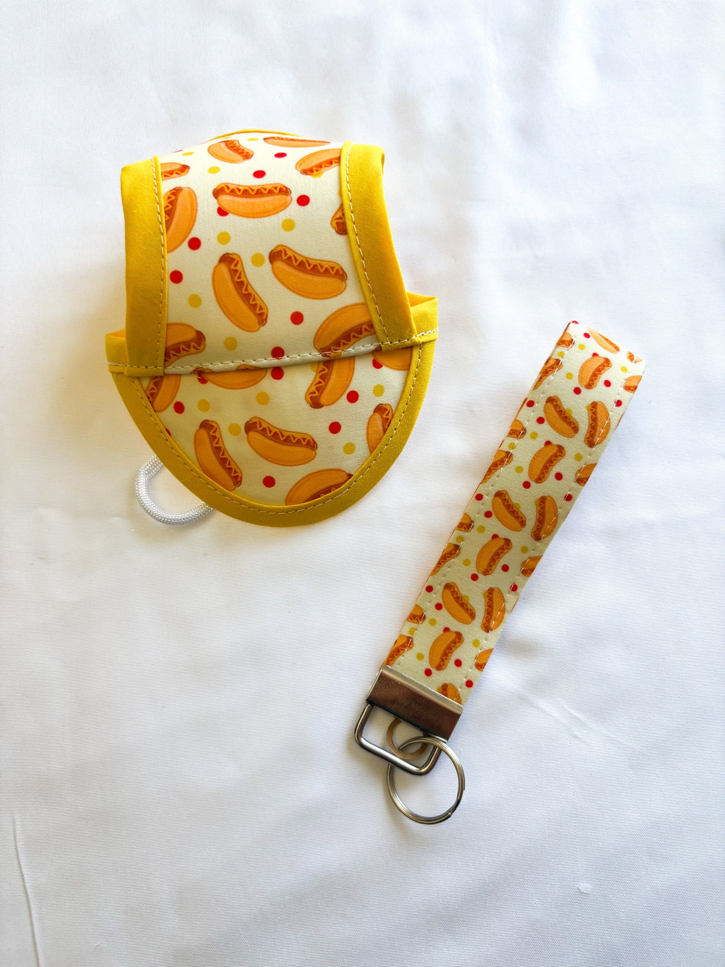 Hot Dogs | Bows | Bandanas | Butterfly Bow | Hat | Collars & More