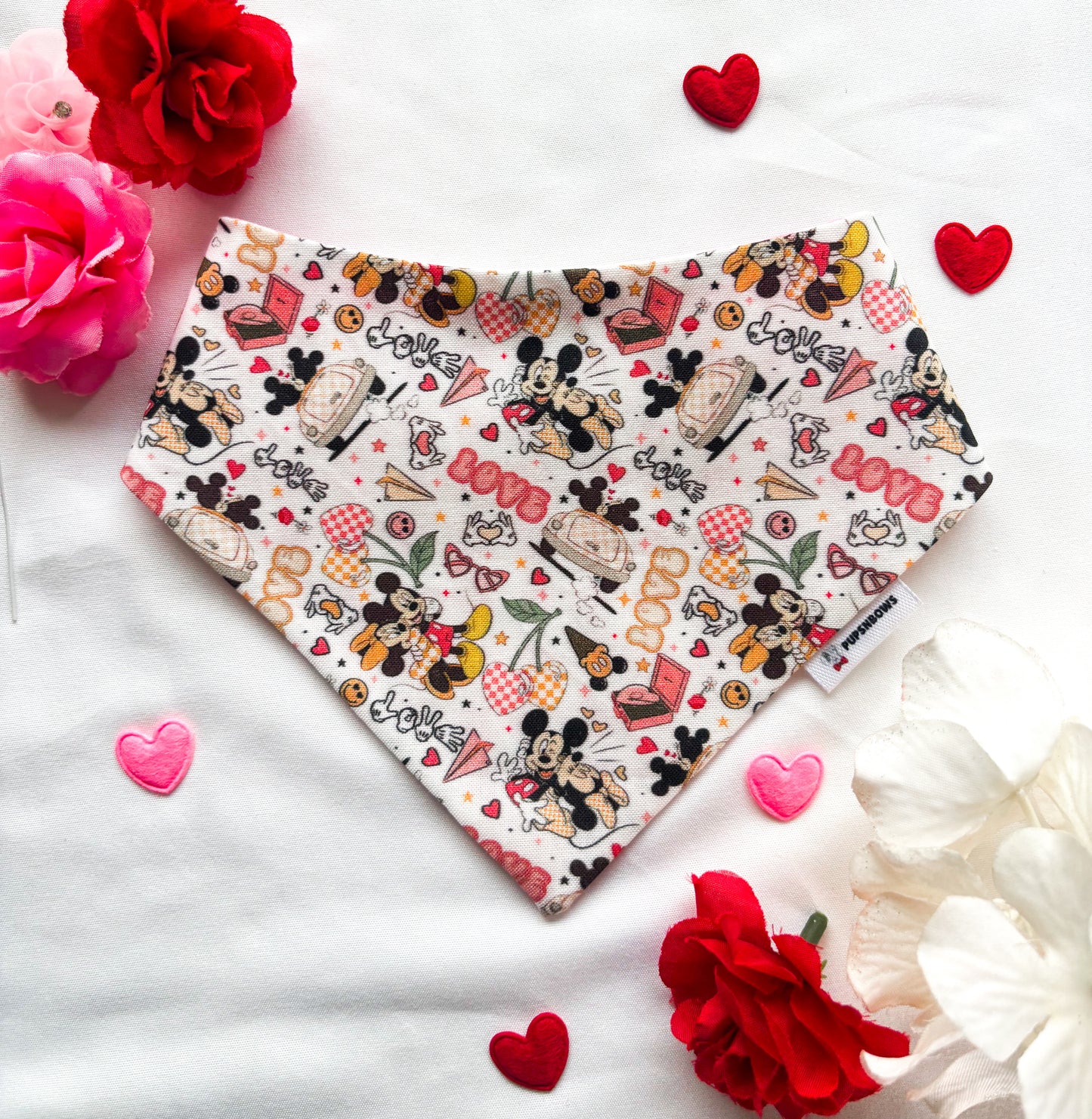 Mouse cuddles | Bows | Bandanas | Butterfly Bow | Hat | Collars & More