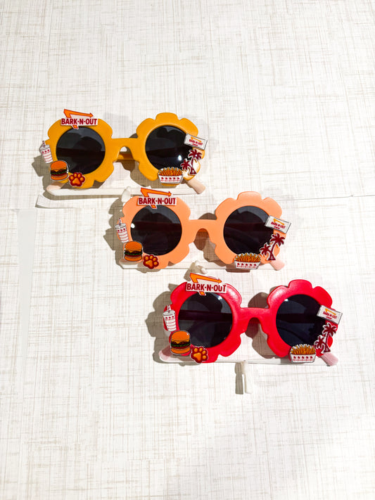 Bark & Wag Collection 4.9” Flower Sunglasses